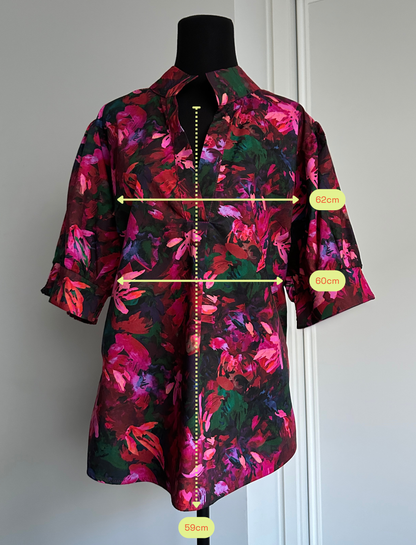 MAKE YOUR MOVE POPOVER BLOUSE in Pink and Red Floral (Ready to Wear Size 16)