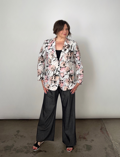 THE POWER MOVE BLAZER