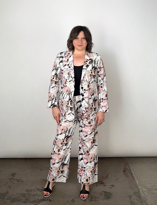 THE POWER MOVE BLAZER