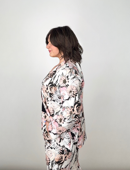 THE POWER MOVE BLAZER