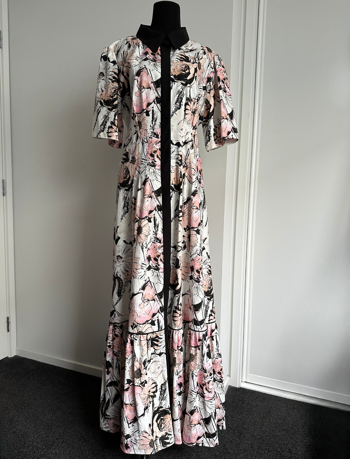 TAKE ME ON MAXI SHIRT DRESS White, Pink and Black Floral (Ready to Wear Size 16)
